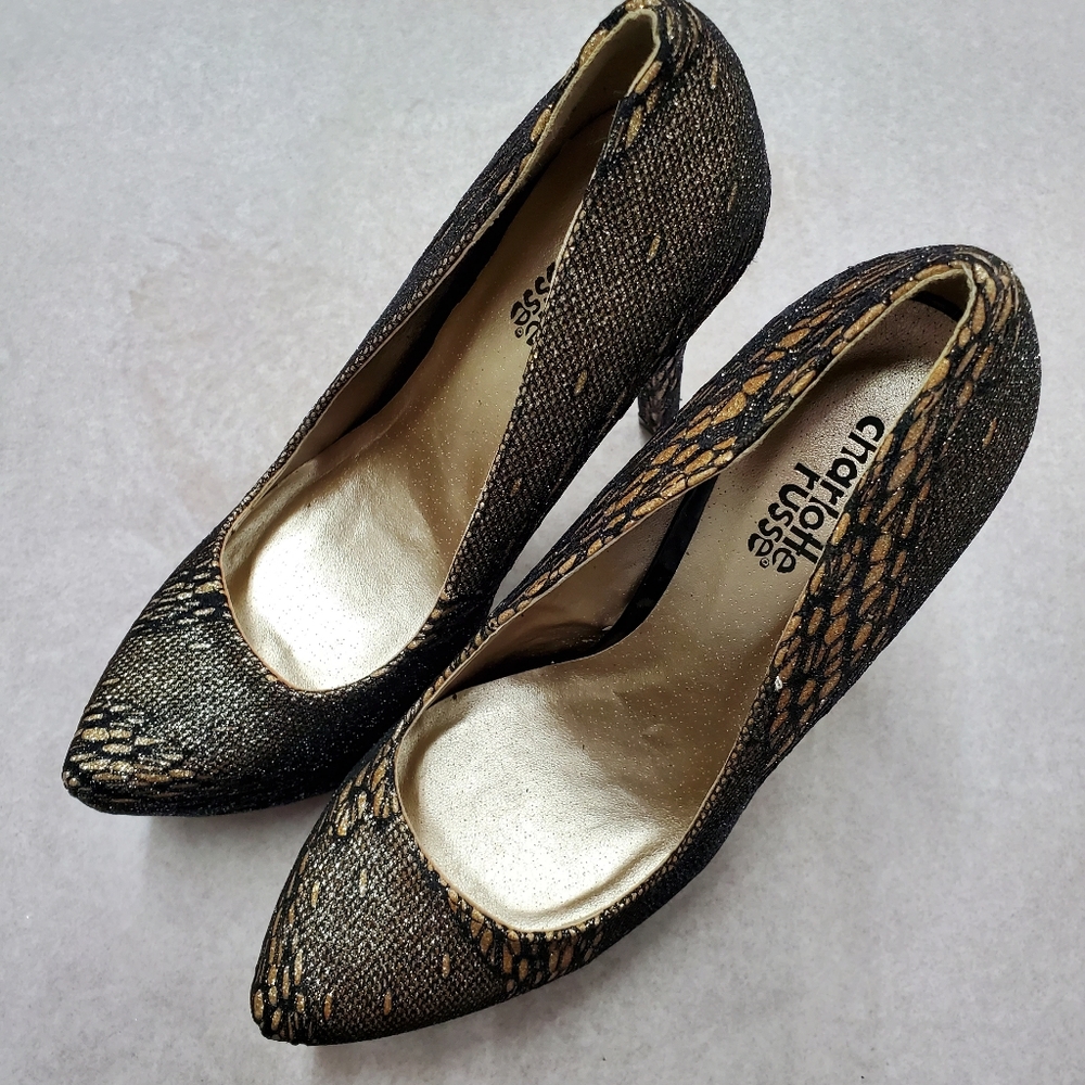 Sexy Lace Covered Stiletto Pumps - Picture 2 of 3